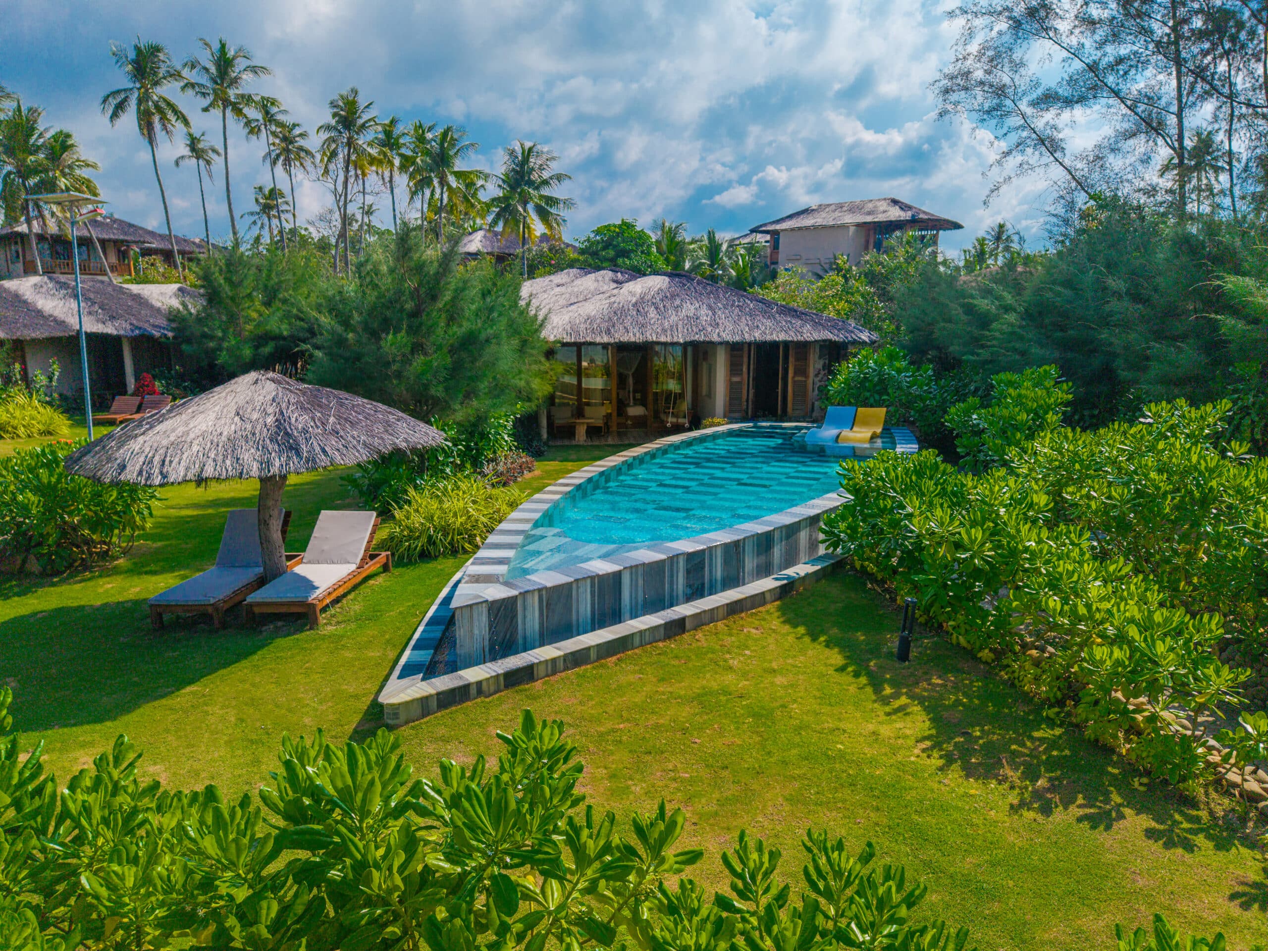 Villa Beachfront with Pool — 1 Bedroom